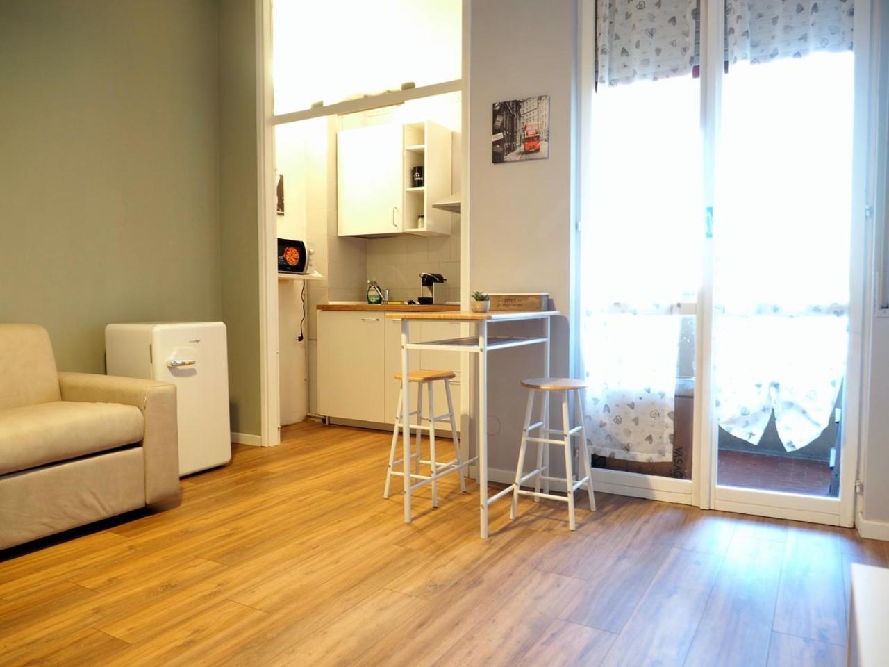 Leo'S Home Sesto San Giovanni Esterno foto